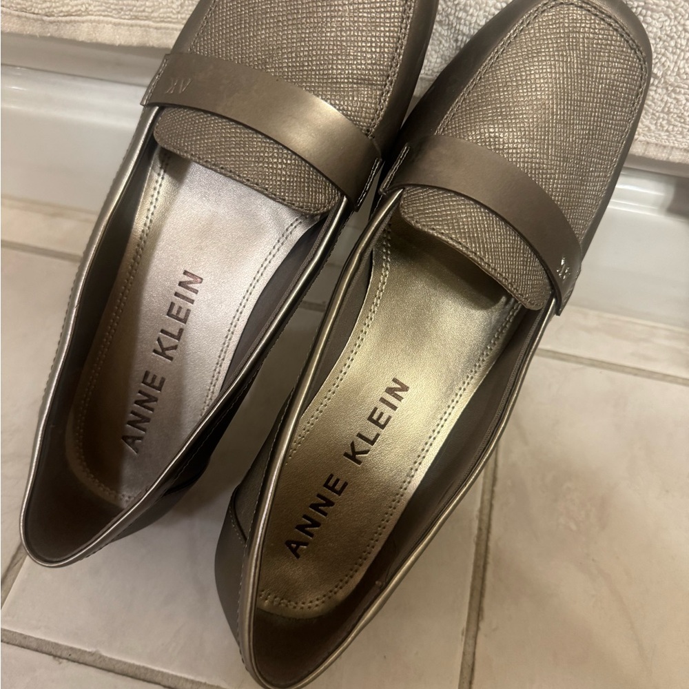 Anne Klein iFlex Women's Loafers